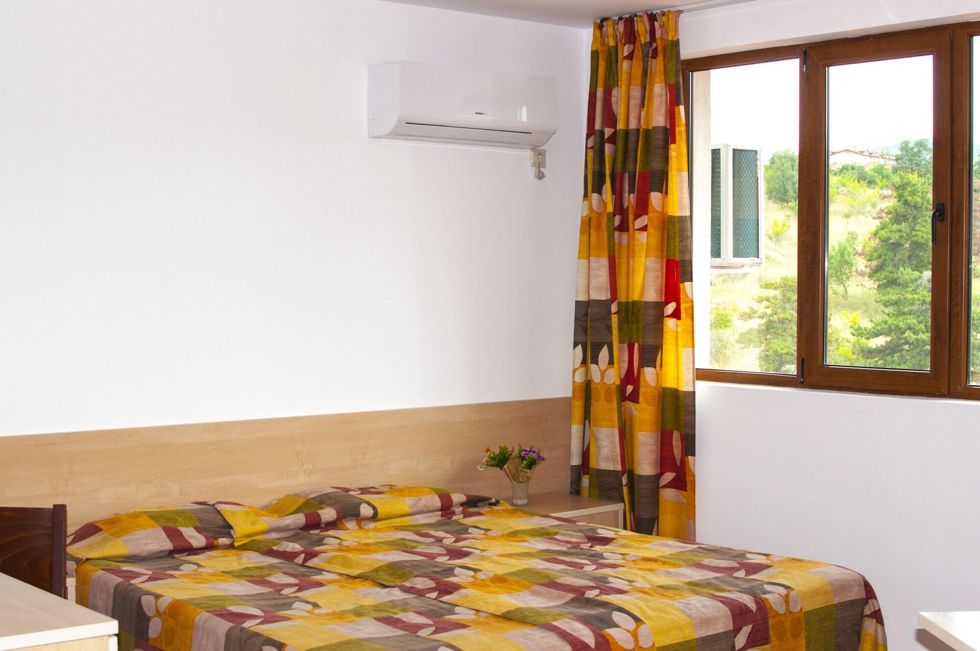 Gardenia Hills Hotel Sunny Beach Esterno foto