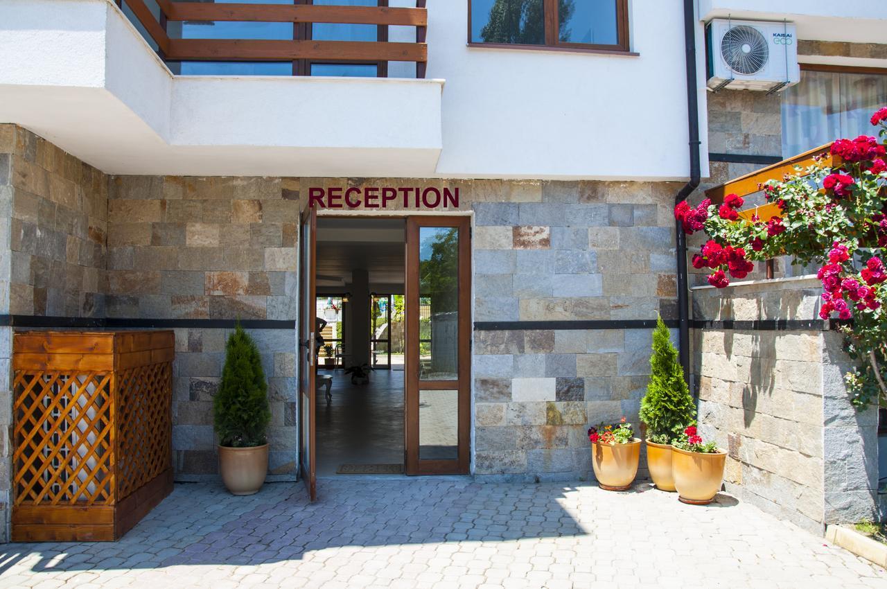 Gardenia Hills Hotel Sunny Beach Esterno foto